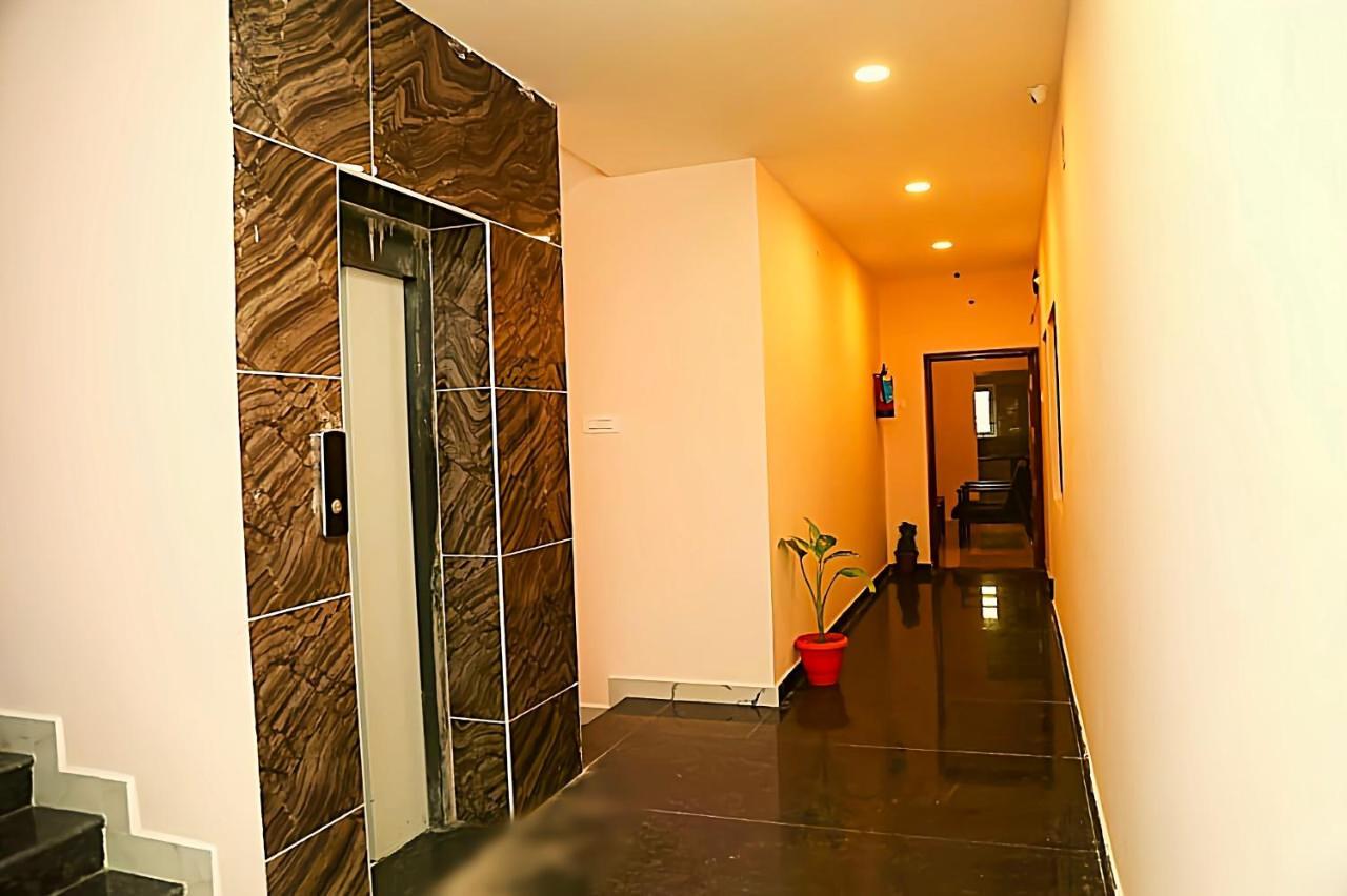 Hotel Rk - Temple Stay Thanjavur Exterior foto